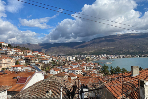 Von Tirana aus: Besuche Ohrid, Struga / NordmazedonienPrivate Tour