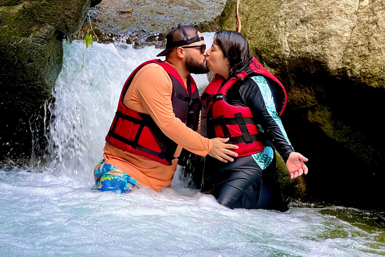 From Santo Domingo: Hiking and Hidden River Tour in Bonao