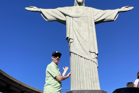 Sunrise Rio Tour: Christ the Redeemer + Mirante Dona Marta + Selarón