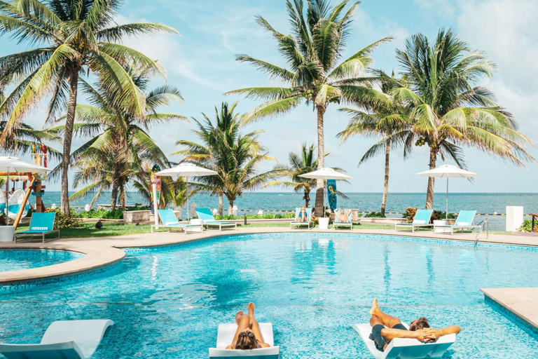 Navette privée de l'aéroport CUN à Margaritaville Riviera Cancún