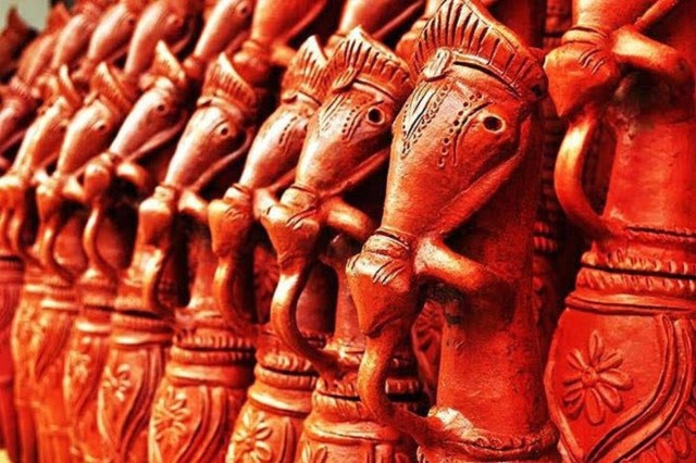 Visit Land of Terracotta Temples and Weavers Homeland Bishnupur in Kolkata