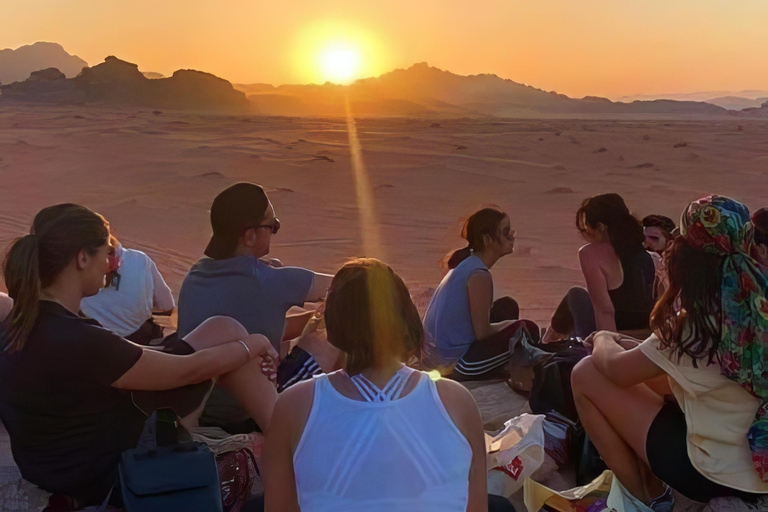 3-Day:Amman City Tour, Petra, Wadi Rum, Pink Lake & Dead Sea Amman: 3-Day Private Tour Accommodation and Transport