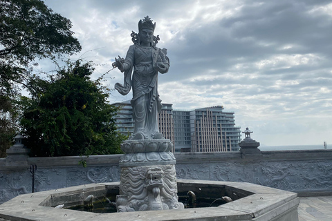 Marble Mountains and Linh Ung Pagoda Private Tour from HoiAn