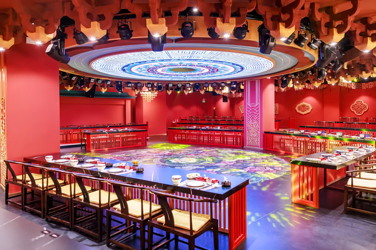 Shenyang: Manchu BanJin Feast with Live Performances Blue Seat（Regular）Meal+Costume+Makeup（ 2 days in advance）