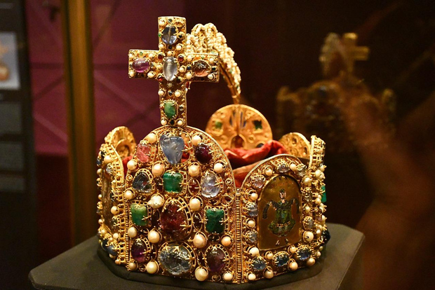 Private Tour: Kaiserliche Schatzkammer Wien