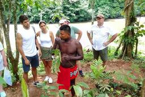 Panama City: Embera Village Day TourEmbera day tour for 3 adults