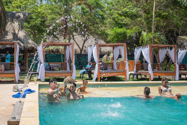 Cartagena: 3 Exclusive Destinations in the Rosario Islands