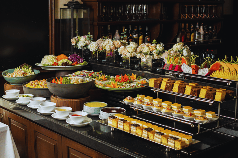 5-Star Ha Long Day Cruise with Jacuzzi, Lunch & Free Drink Day Cruise With Meal