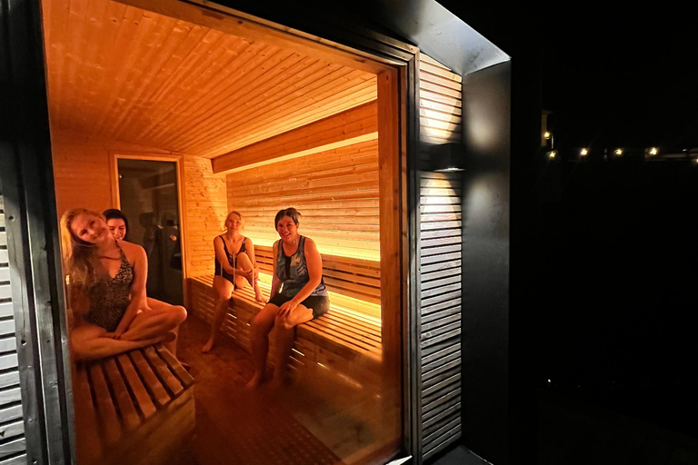 Bergen: Hardanger Trip with Food Tasting & Fjord Sauna