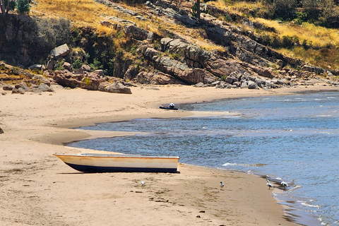 From Arequipa: 3-Day Tour to Colca Canyon and Lake Titicaca