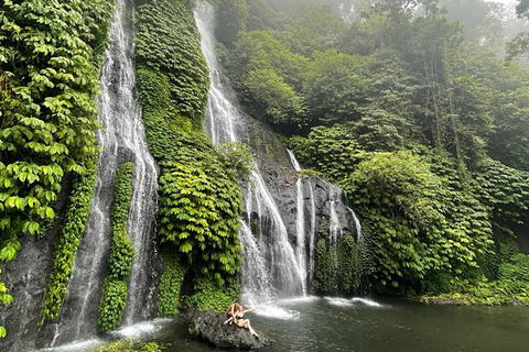 Munduk: Twin Lake Jungle Hike, Ulun Danu Temple, &amp; WaterfallTour with Meeting Point at Twin Lake, Munduk