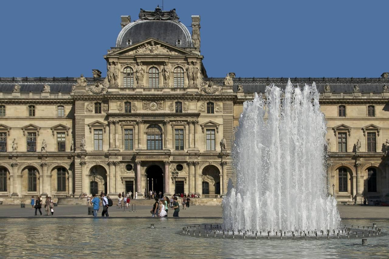 Paris: Louvre Museum Skip-the-Line Guided Tour Louvre Tour for Groups Max 20