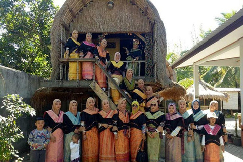 Excursão de um dia /Cultura de Sasak Lombok e vilarejo tradicional