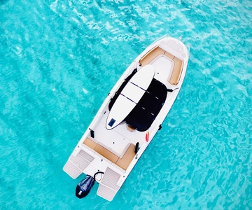 Palma: Private Boat Tour in Mallorca with Snorkel and Paddle