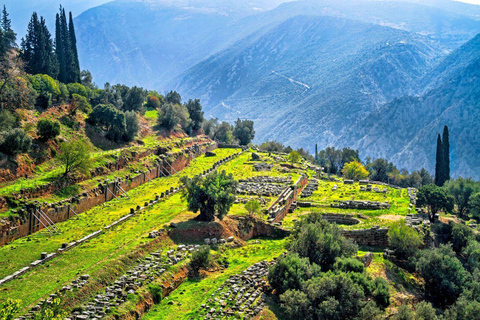 Athènes : Thermopylae, Delphes et Météores (visite privée avec repas)Excion d&#039;une journée à Delphes et aux Météores au départ d&#039;Athènes