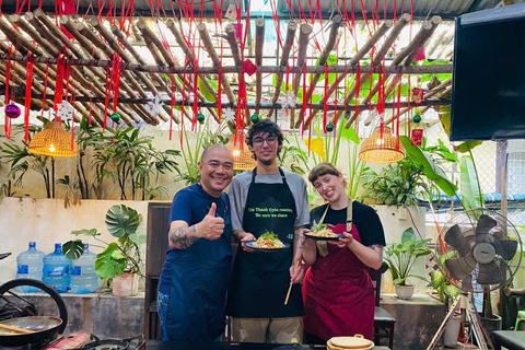 Hoi an: Vegan Cooking Class with Lantern-Making