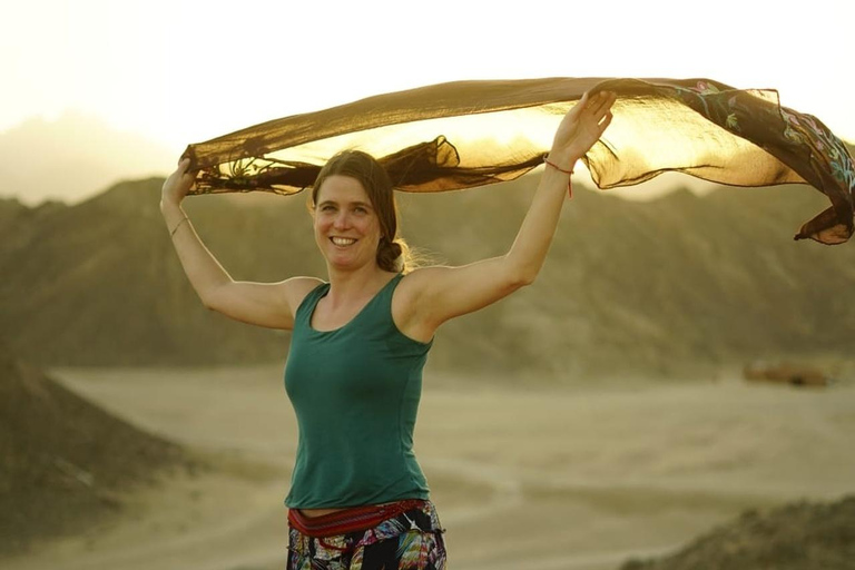 Hurghada: Desert Stargazing, Camel, Dinner & Smart Telescope Hotel pickup and drop-off from Hurghada hotels