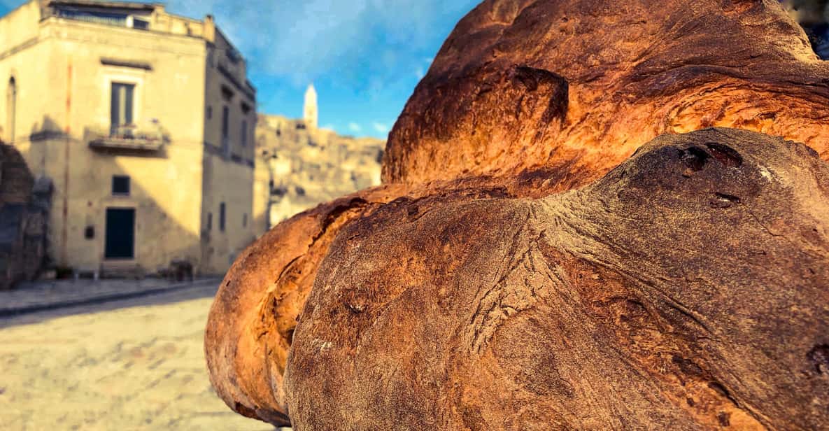 Afbeelding 18 van Matera: Proeverij van lokale producten en wijn in oude grotten in de Sassi