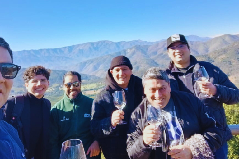 Curacaví Valley: Private Wine Tour of Viña Lopez Pangue and El Cuadro Curacaví Valley: Private Wine Route Tour - Viña Lopez Pangue and El Cuadro