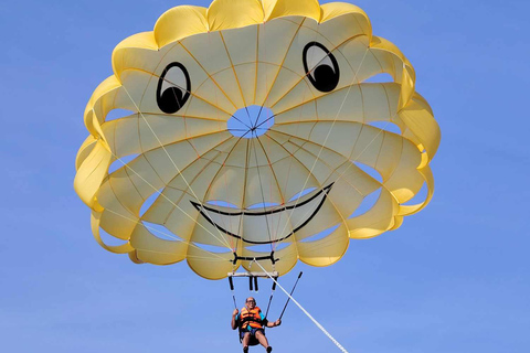 Boracay : Aventure en parachute ascensionnel avec la caméra Insta 360 degrés