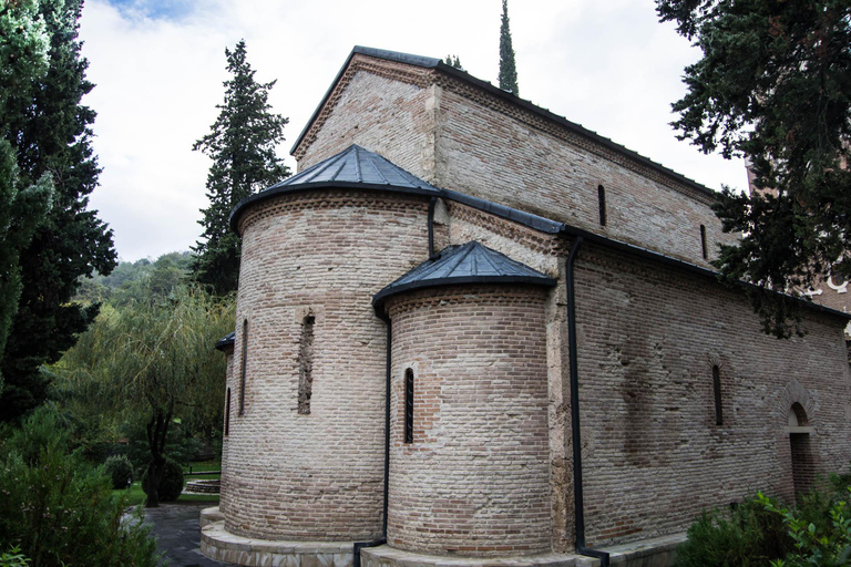Tbilisi: Chronicle of Georgia, Bodbe & Sighnaghi Tour