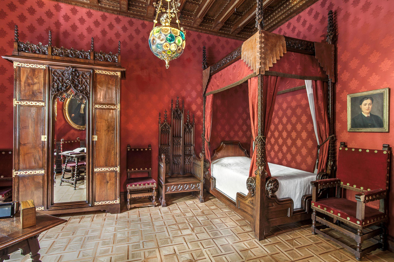 Barcelona: Flex Pass Top Attractions & Sagrada Option 7 Attractions Pass