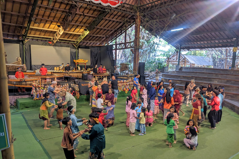 Bandung Countryside Tour: Waterfall, Rice Fields &amp; Culture