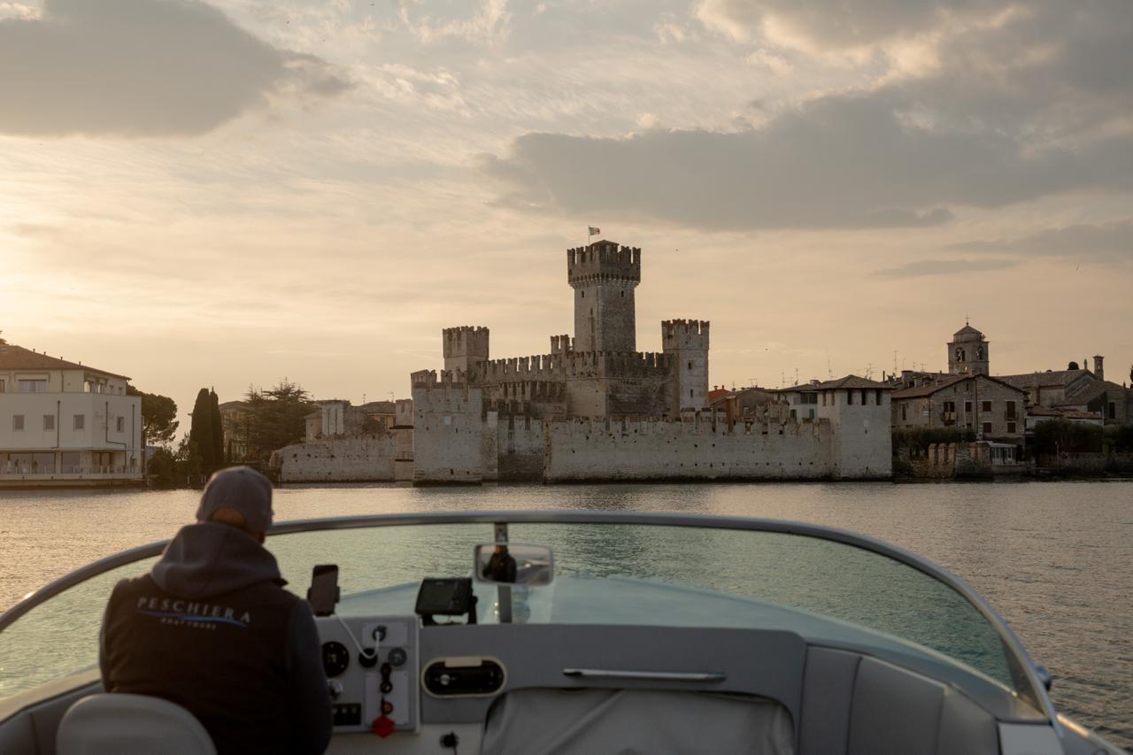 Peschiera del Garda: Private Tour bei Sonnenuntergang nach Sirmione
