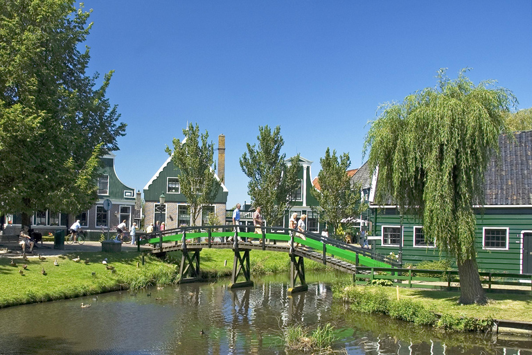 Amsterdam: Live-Guided Zaanse Schans & Cheese Tasting Tour Tour in Spanish