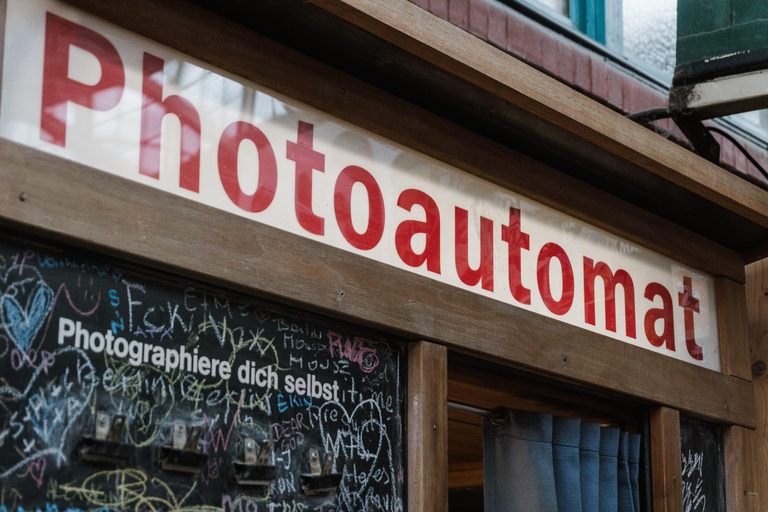 Berlin: Private Photo Session Tour