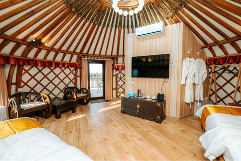 Ulaanbaatar: Genghis Khan Statue & Terelj Park 2-Day Tour