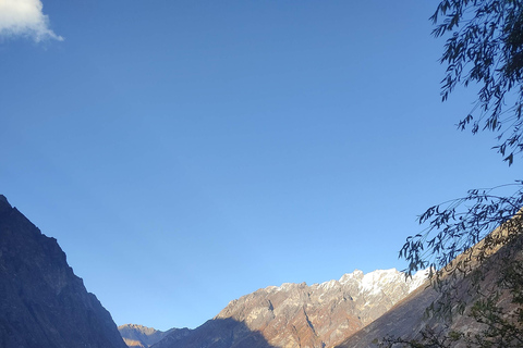 Trek dans la vallée de Tsum (une vallée cachée)