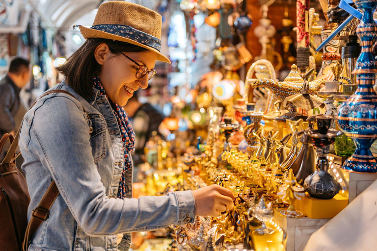 Delhi: Private Shopping Tour with Car and Driver