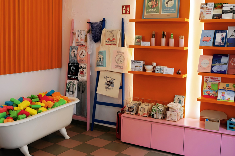 Bydgoszcz: Old Town Private Guided Tour & Soap Workshop Old Town Private Guided Tour & Soap Museum Visit (PL)