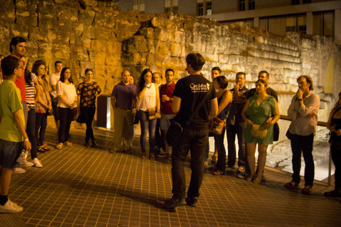 Córdoba: Night Walking Tour with Legends and Mysteries