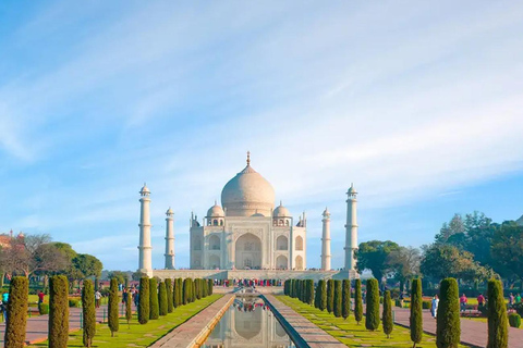 From Jaipur : Private Taj Mahal Tour by CarAll. Inc. Car + Driver + Tour Guide + Lunch + Tickets