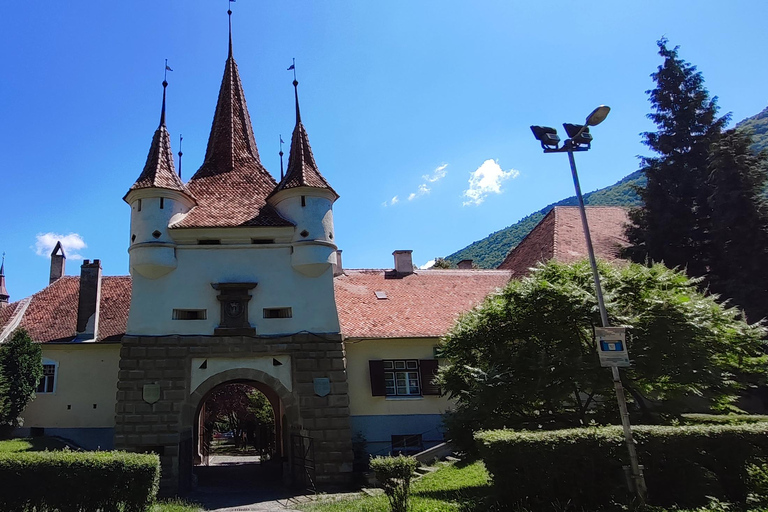 Dracula Castle, Peles Castle and Brasov Private Day TourDracula Castle, Peles Castle and Brasov City Private tour