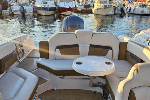 Torrevieja: Multi-adventure experience with yacht, stand-up paddleboarding, snorkeling, and photography Torrevieja: Charlie's Angels Multi-Adventure Experience