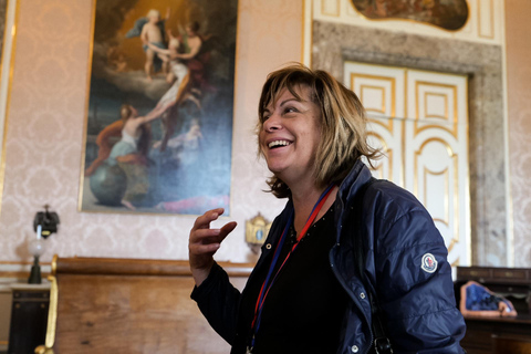 Geführte Tour durch den Königspalast von Caserta: Entdecke den Königspalast und die GärtenEnglischsprachige Tour mit Zug ab Neapel inklusive