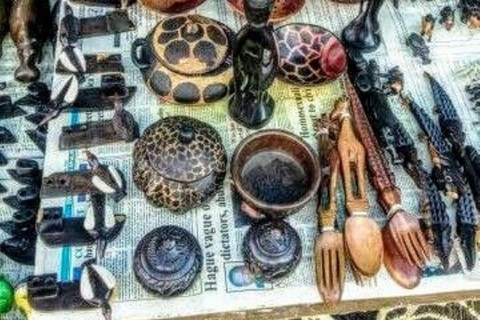 Jinja: Barkcloth Painting and Basket Weaving Workshop