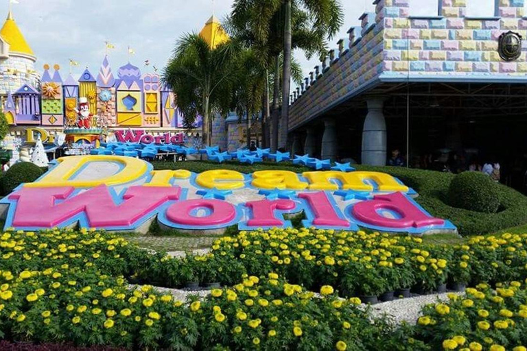 Bangkok: Dream World Unlimited Ride Ticket with Lunch