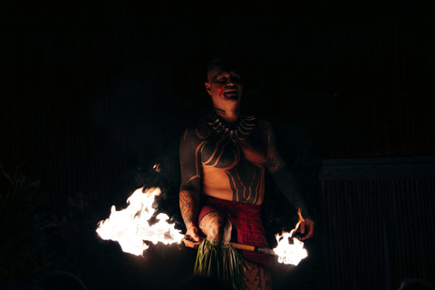 Lahaina: Myths of Maui Luau at the Royal Lahaina Resort VIP Luau with Buffet