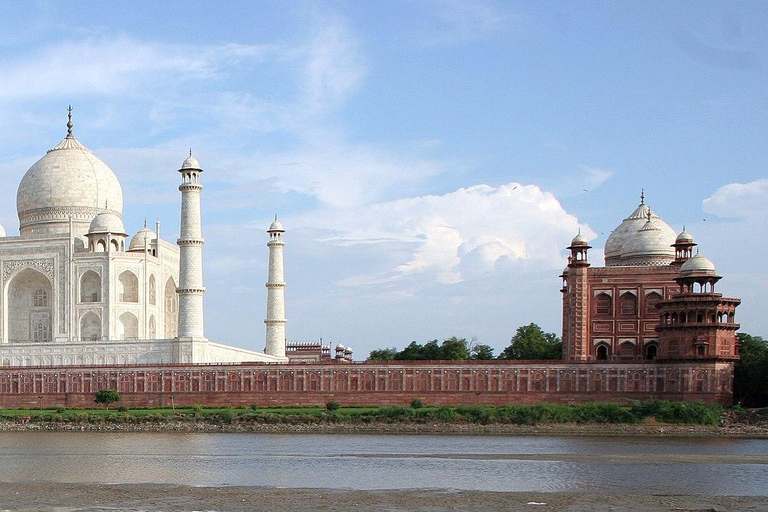 &quot;Serenidad del Yamuna: Excursión por la parte trasera del Taj Mahal&quot;