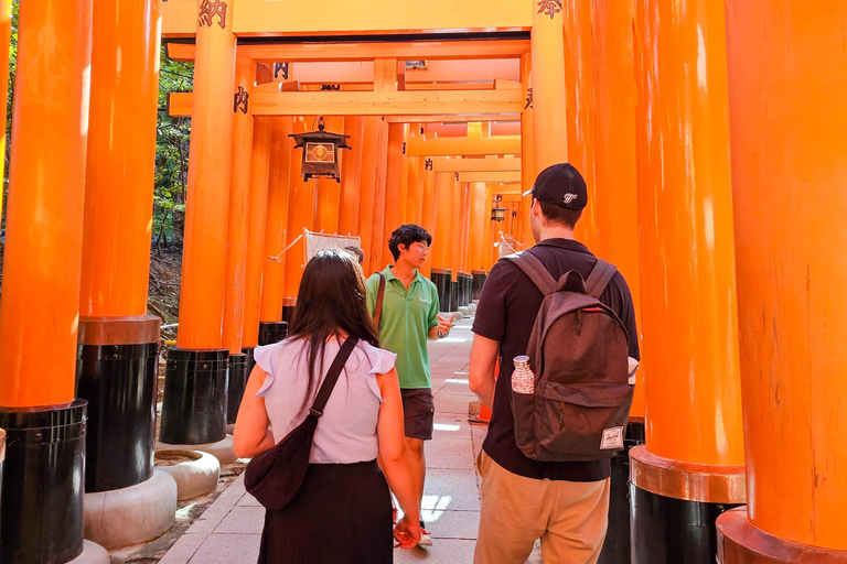 Kyoto : Fushimi Inari Taisha : visite guidée à piedVisite en petit groupe - 2 heures de visite