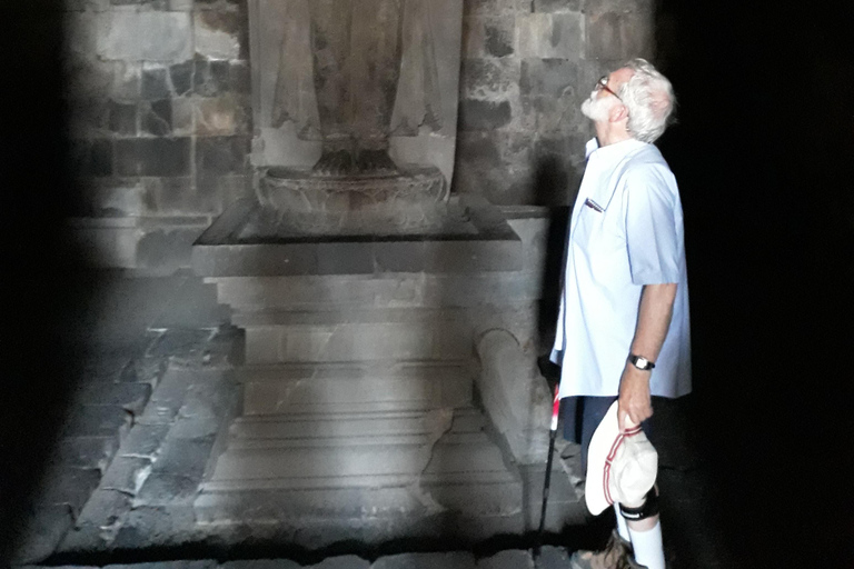 Yogyakarta: Jednodniowa wycieczka do świątyń Borobudur i Prambanan