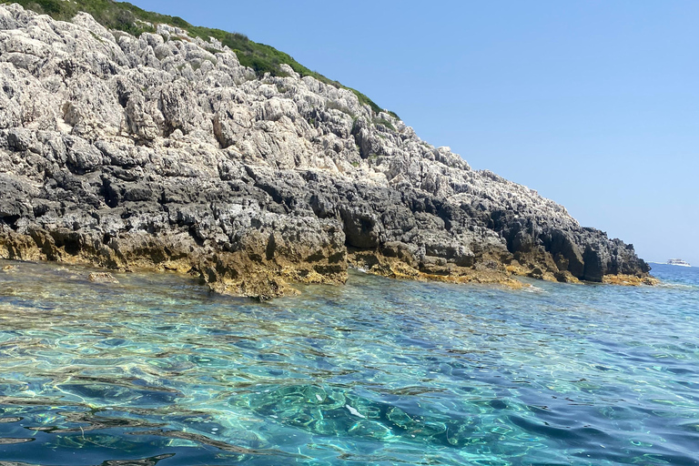 Parga: Iconic Paxos, Antipaxos & Blue Caves Cruise with Swim