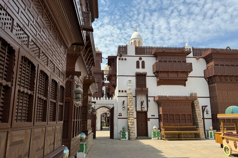 Jeddah: History and Heritage on a private tour.