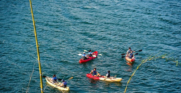 Hanoi: 3-Day Mai Chau Villages, Floating Houses & Kayak Tour