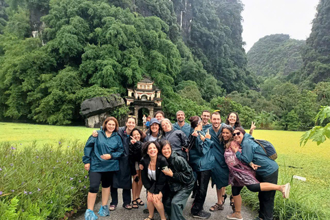 Hanoi: 2-dagars tur till Ninh Binh med boende i privathem och buss till Phong Nha