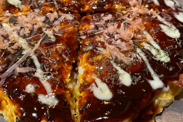 Osaka: All-Inclusive Local Eats & Backstreets Food Tour